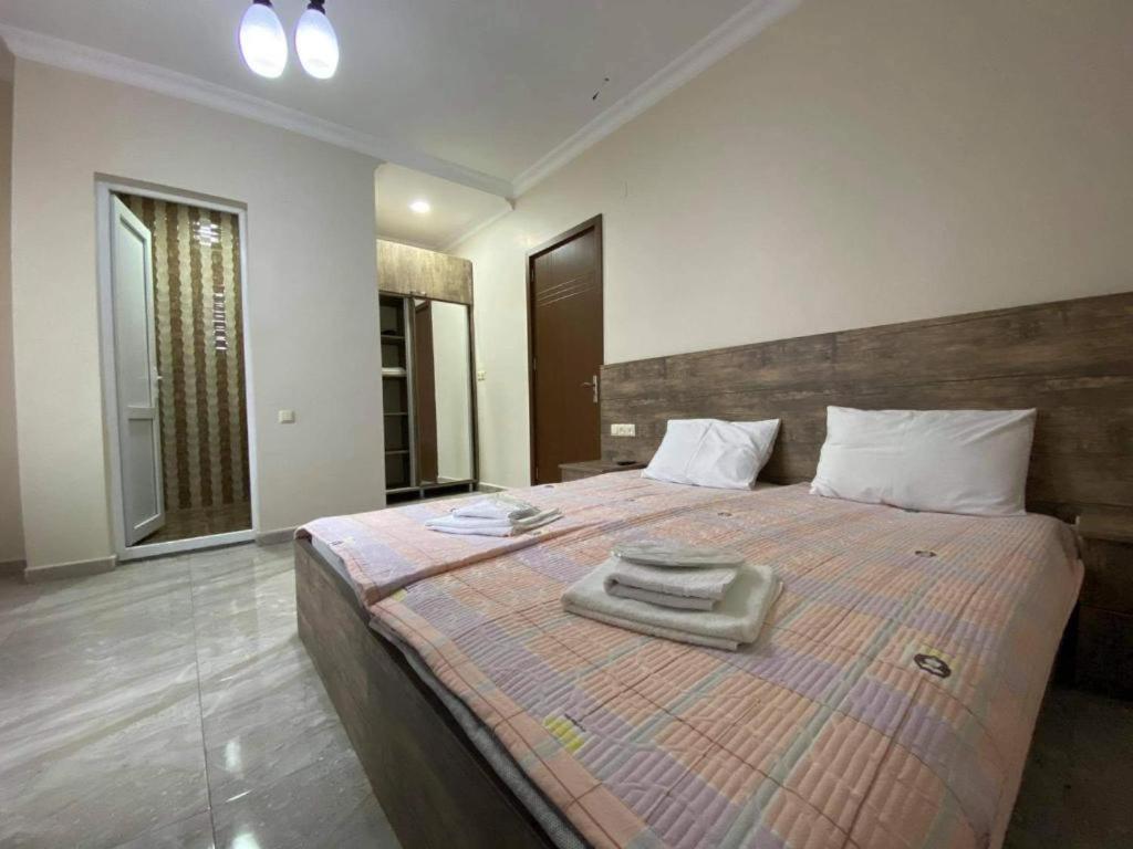 Nana'S Hotel Tchaikovsky Street 34 Batumi Kültér fotó