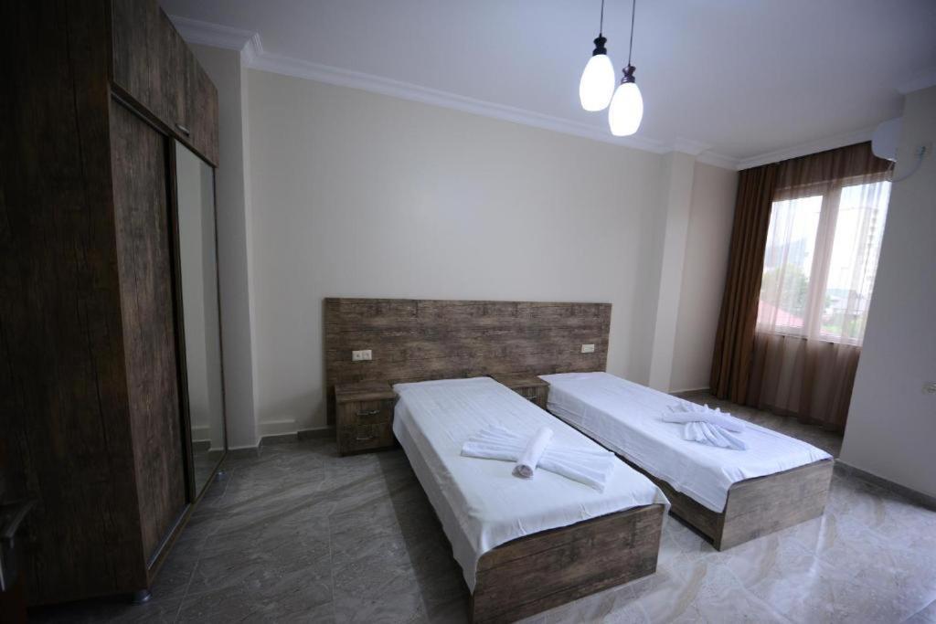 Nana'S Hotel Tchaikovsky Street 34 Batumi Kültér fotó