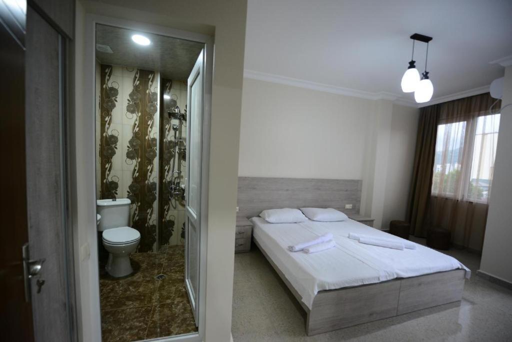 Nana'S Hotel Tchaikovsky Street 34 Batumi Kültér fotó